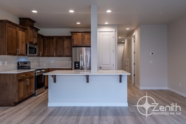 Building Photo - 8509 NE 134th Pl