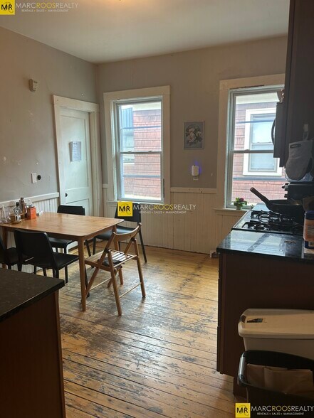 Building Photo - 61 Frederick Ave
