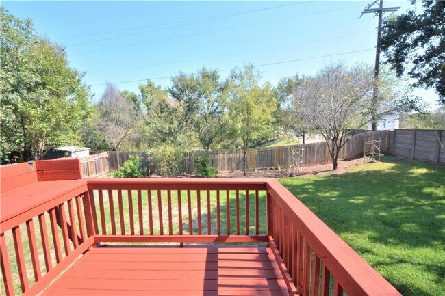 Building Photo - 8000 Tonkinese Dr