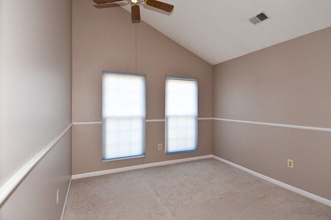 Building Photo - 6803 Woodstone Pl