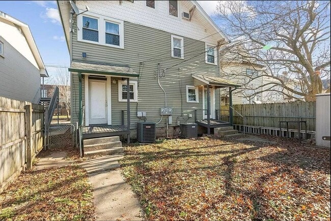 Building Photo - 2475 Indianola Ave