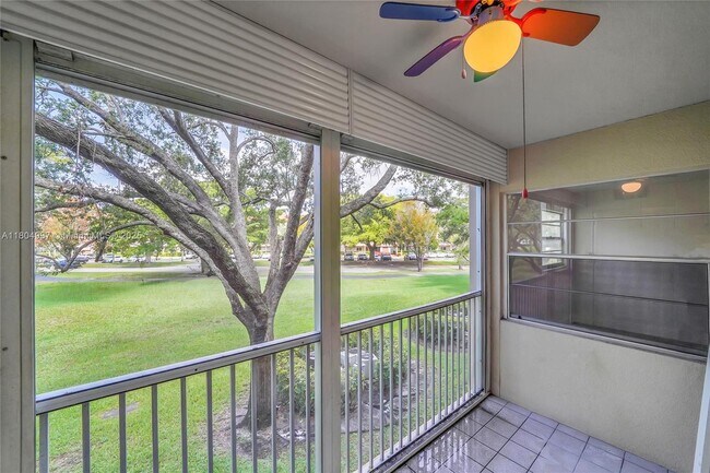 Building Photo - 1200 SW 124th Terrace