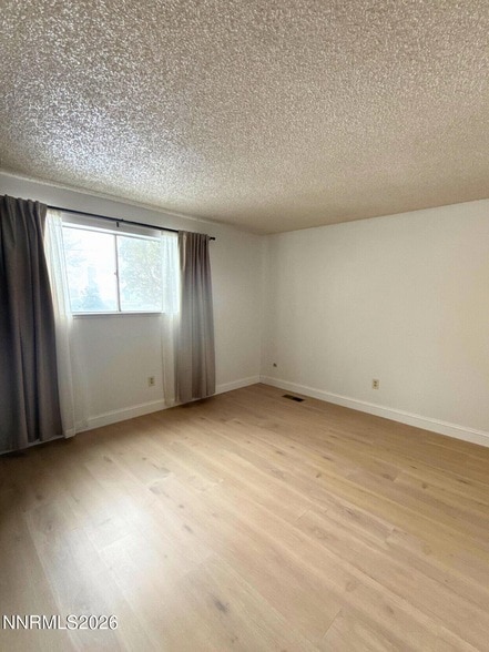 Building Photo - 1702 Bonita Vista Dr