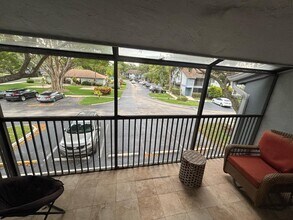 Building Photo - 2741 S Oakland Forest Dr