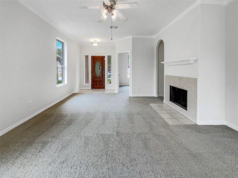 Building Photo - 23434 Goldking Cross Ct