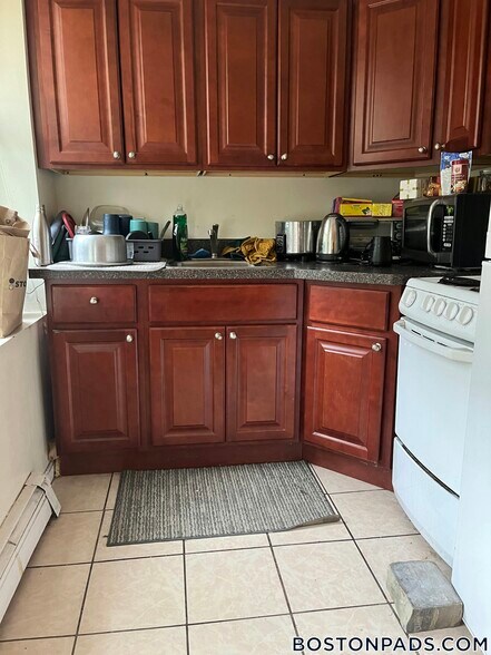 Building Photo - 67 S Huntington Ave