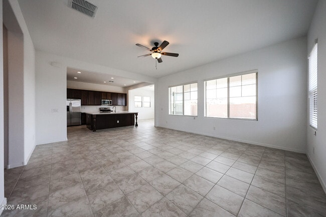 Building Photo - 7695 W Smoketree Dr