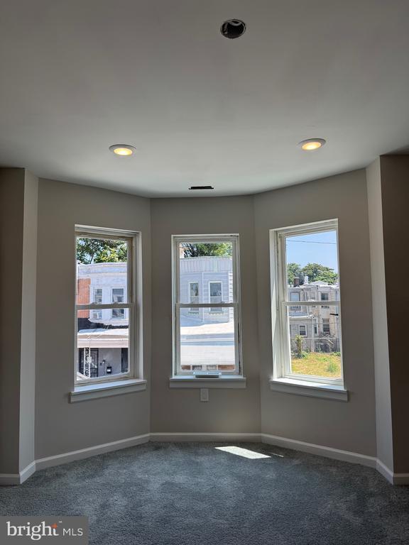 Building Photo - 54 N Ruby St
