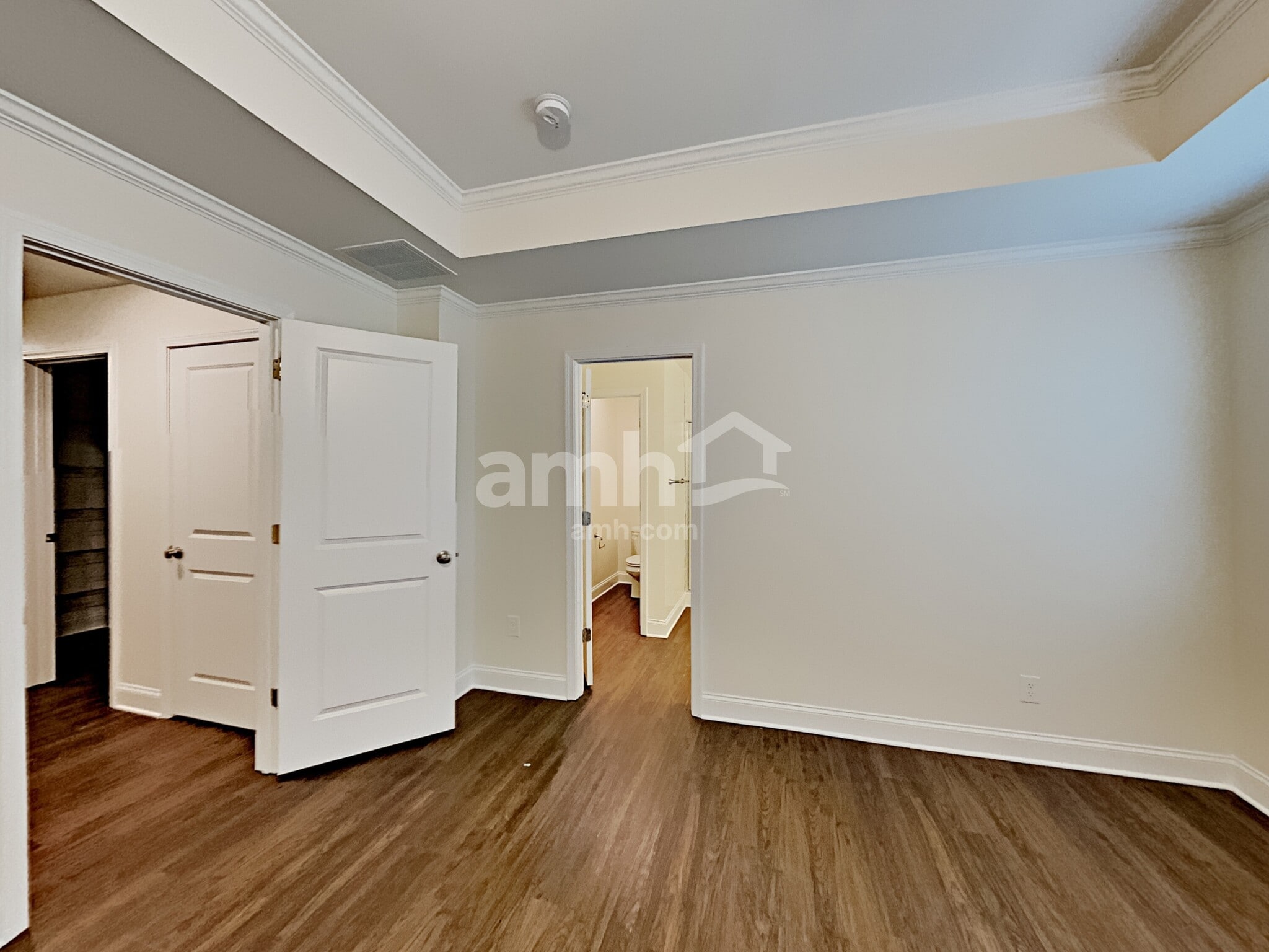 Building Photo - 692 Woodall Rd