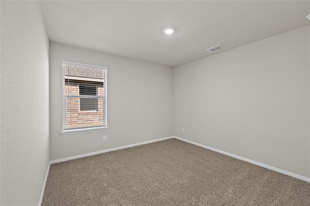 Building Photo - 552 Crestridge Dr N