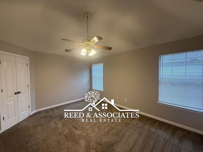 Building Photo - Updated Cordova 3-Bedroom with Modern Finishes