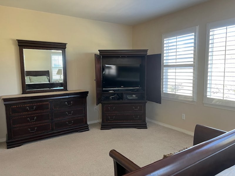 Building Photo - 3047 Bridgehampton Way