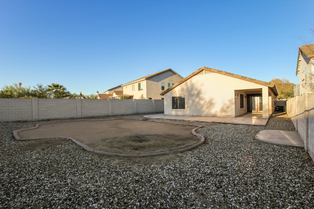 Building Photo - 27618 N 63rd Dr