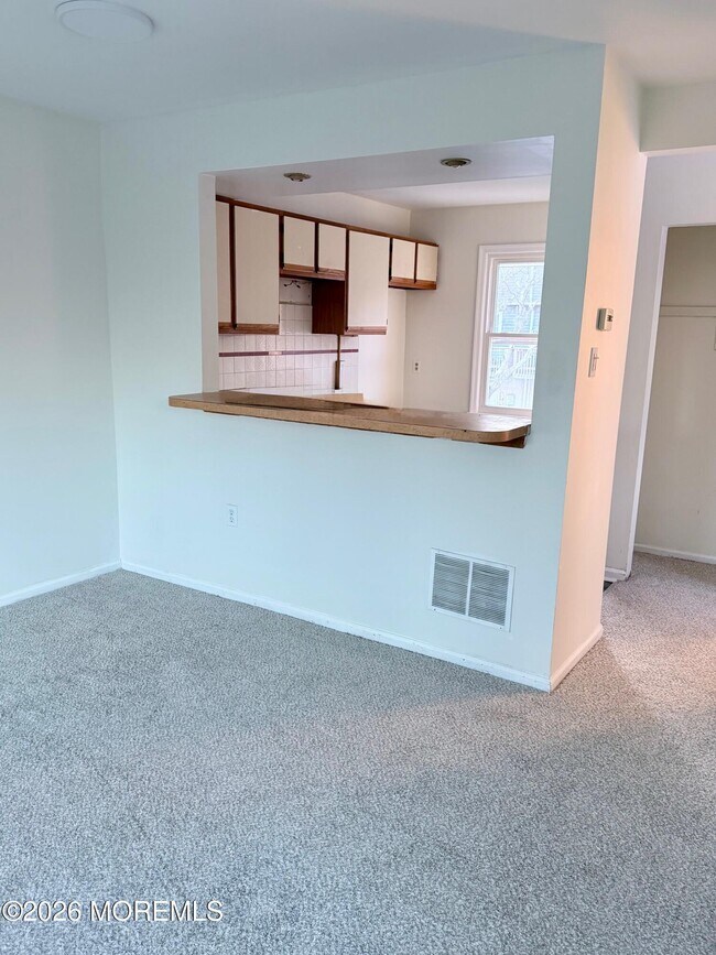 Building Photo - 1511 Railroad Ave