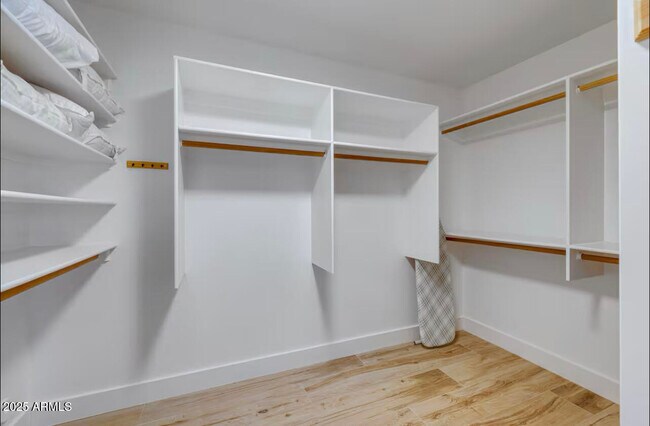 Building Photo - 14014 N 30th St