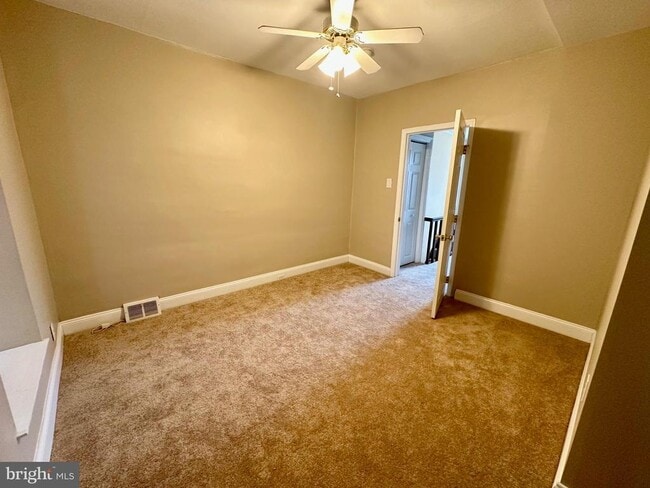 Building Photo - 3922 Manor St