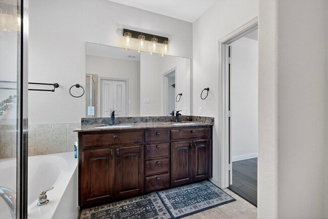 Building Photo - 1801 Velarde Rd