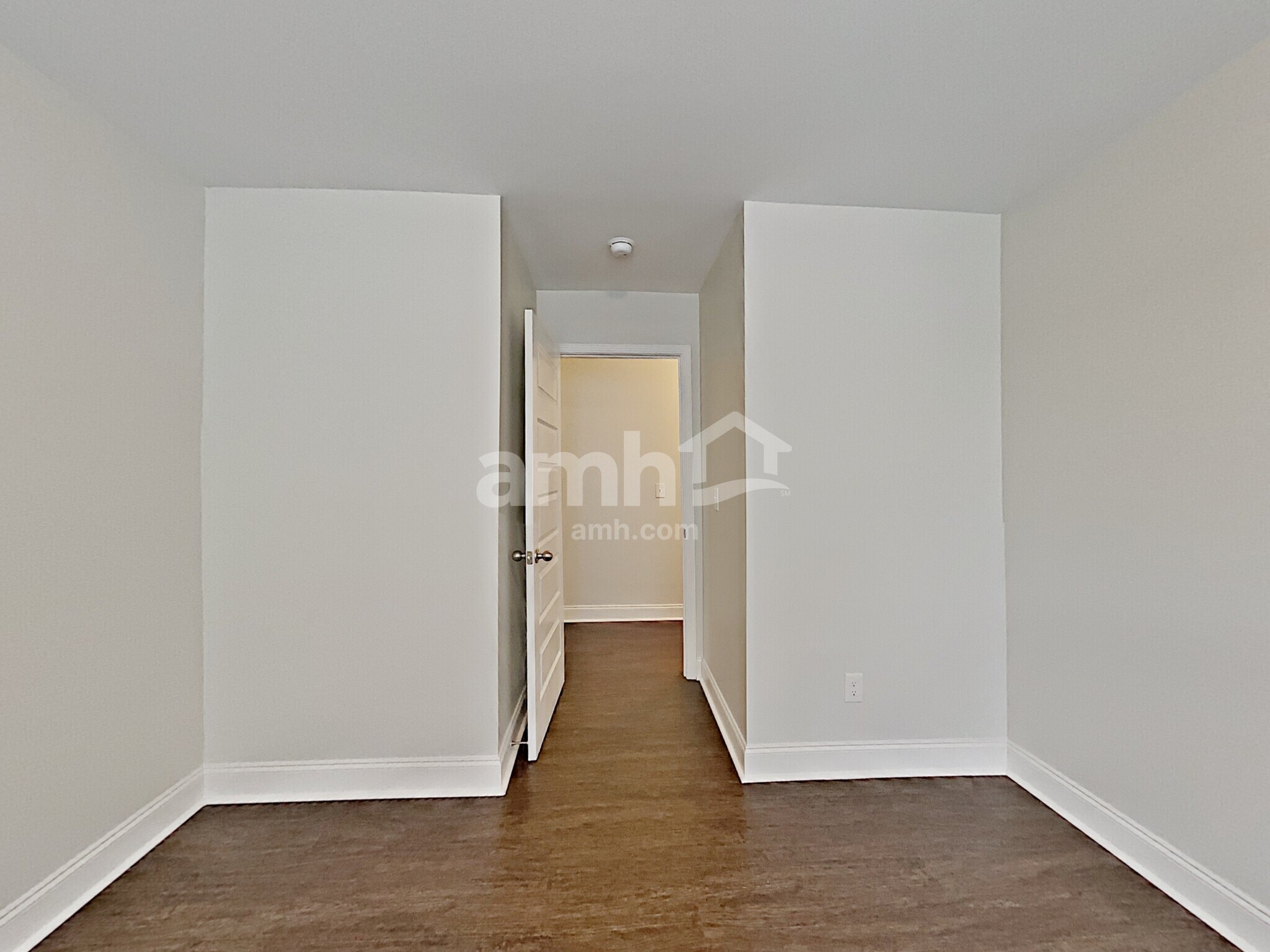 Building Photo - 5232 Tupelo St