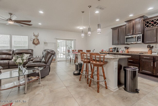 Building Photo - 16284 Hunters Hollow Trail