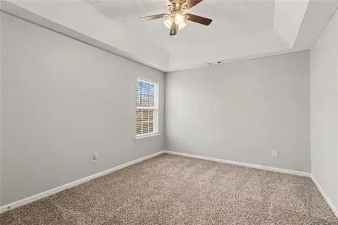 Building Photo - 4108 Robin Cir