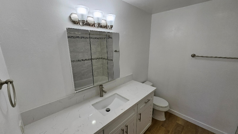 Building Photo - 5541 Fulcher Ave