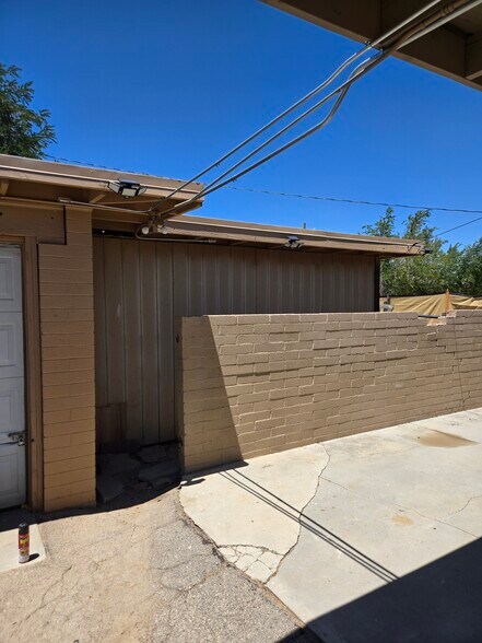 Building Photo - 44753 18th St W