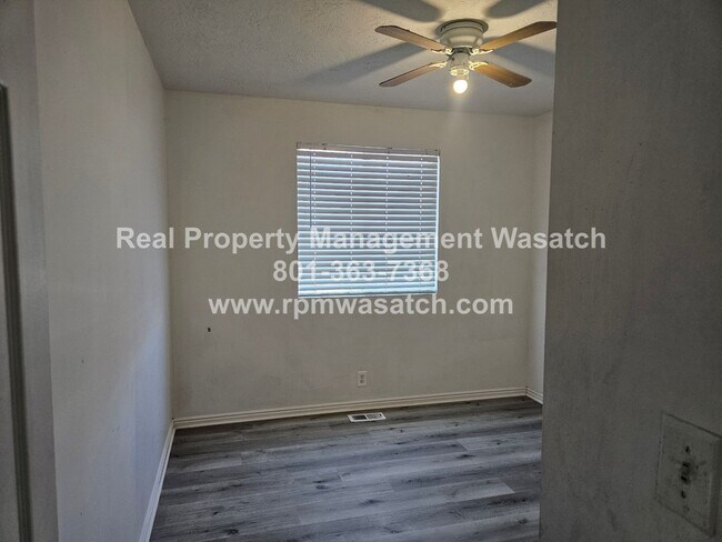 Building Photo - Perfect Multi Level home in West Vally City Utah