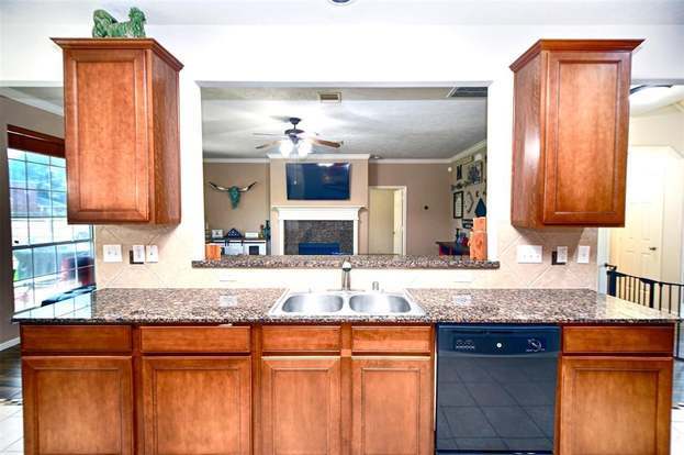 Building Photo - 2540 Pelican Dr