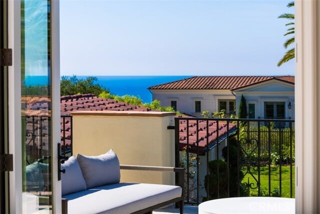 Building Photo - 21 Coral Cay