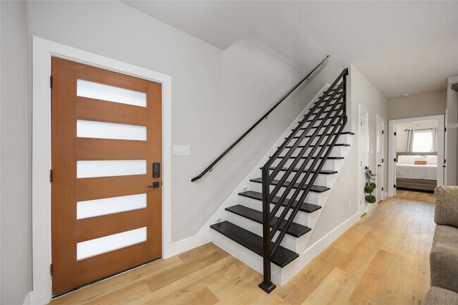 Building Photo - 2409 Dolly Wright St