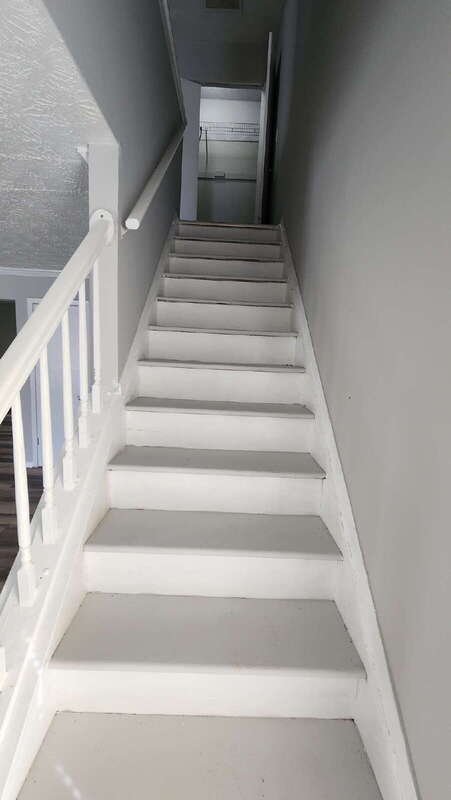 Building Photo - 5703 Wells Cir