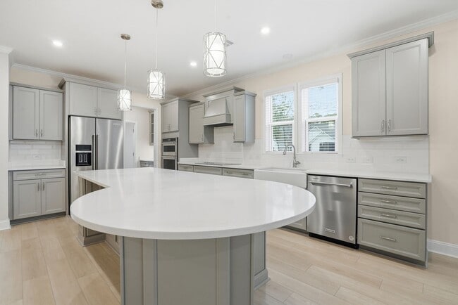 Building Photo - 3-Bed Corner Lot Home in Waterways Community