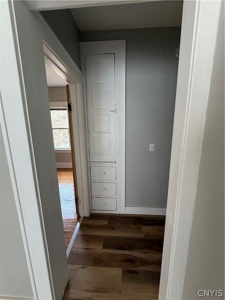 Building Photo - 501-501 Clarendon St