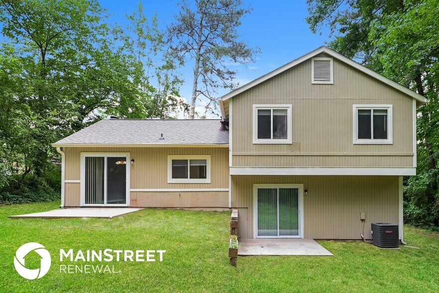 Building Photo - 3865 Scarsborough Dr SW