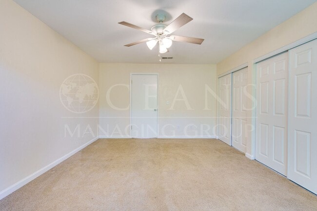 Building Photo - WATERFRONT TRAILS TOWNHOME
