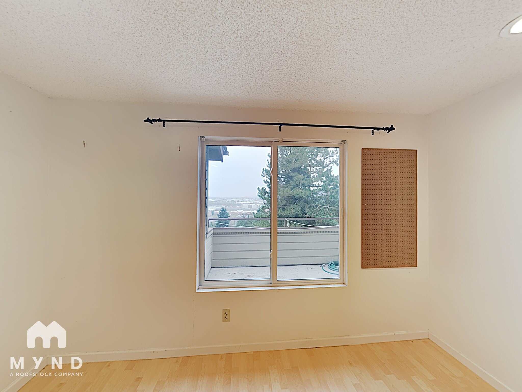 Building Photo - 15278 Sunwood Blvd