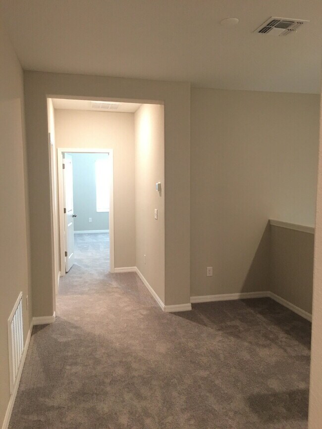 Building Photo - 8069 Rolling Shell Trail