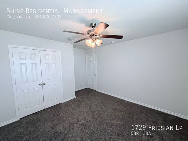 Building Photo - 1729 Friesian Lp