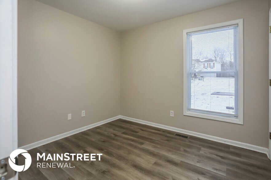 Building Photo - 8112 NW 77th Ct