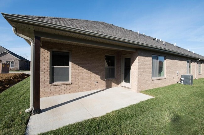 Building Photo - 5614 Bower Ln