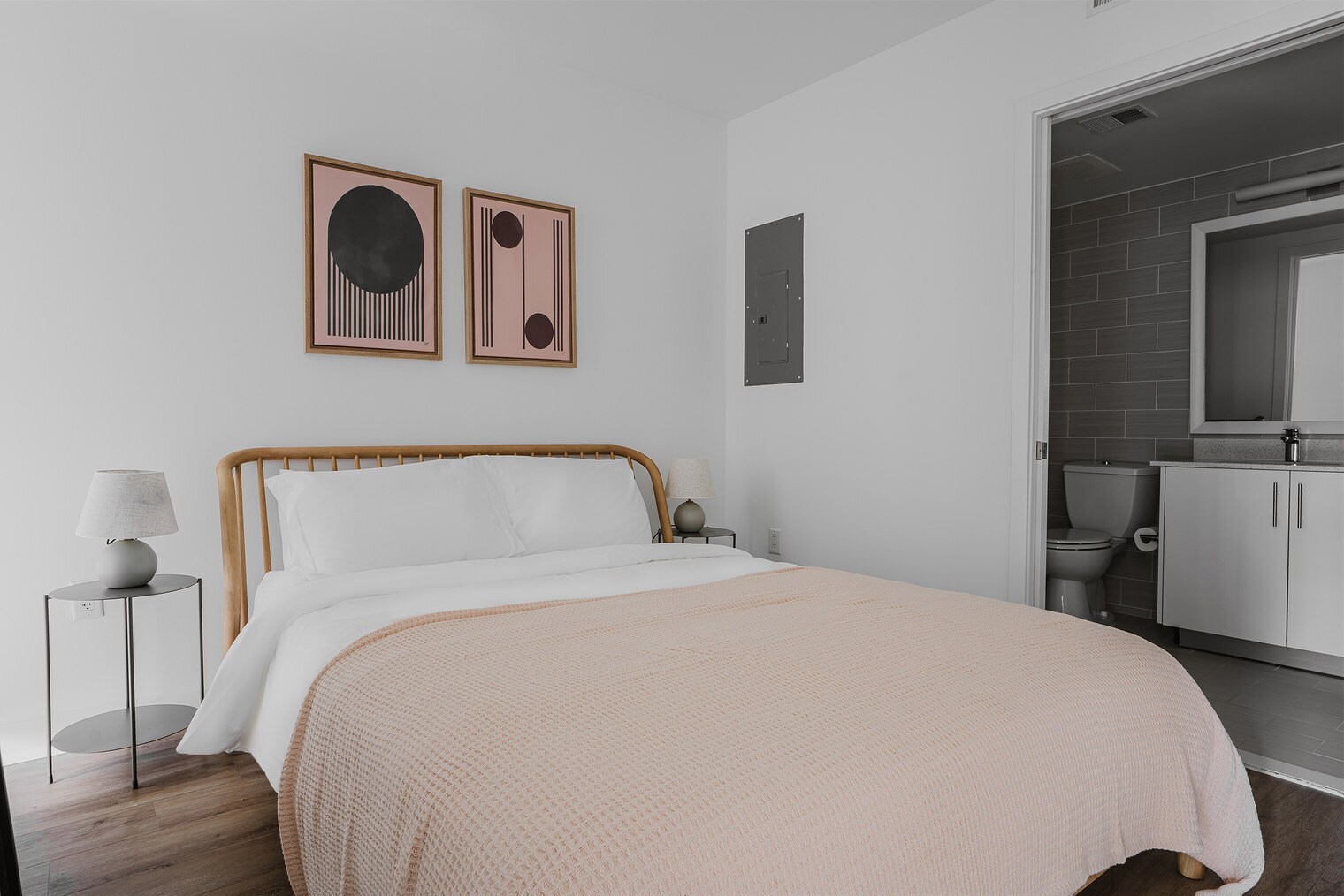 Building Photo - 875 10th St NW