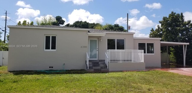 Building Photo - 6300 SW 21st St