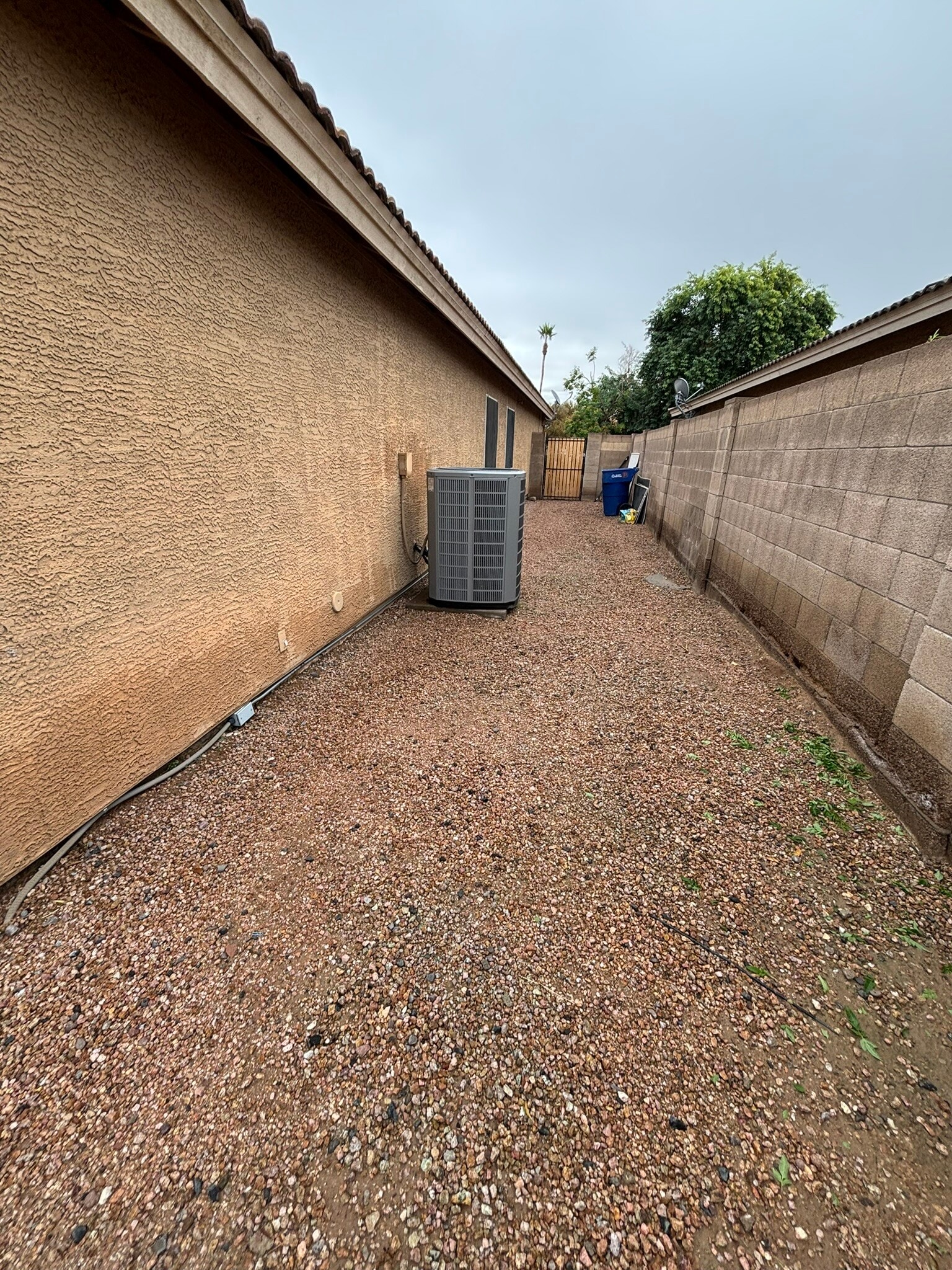 Building Photo - 3464 S Moccasin Trl