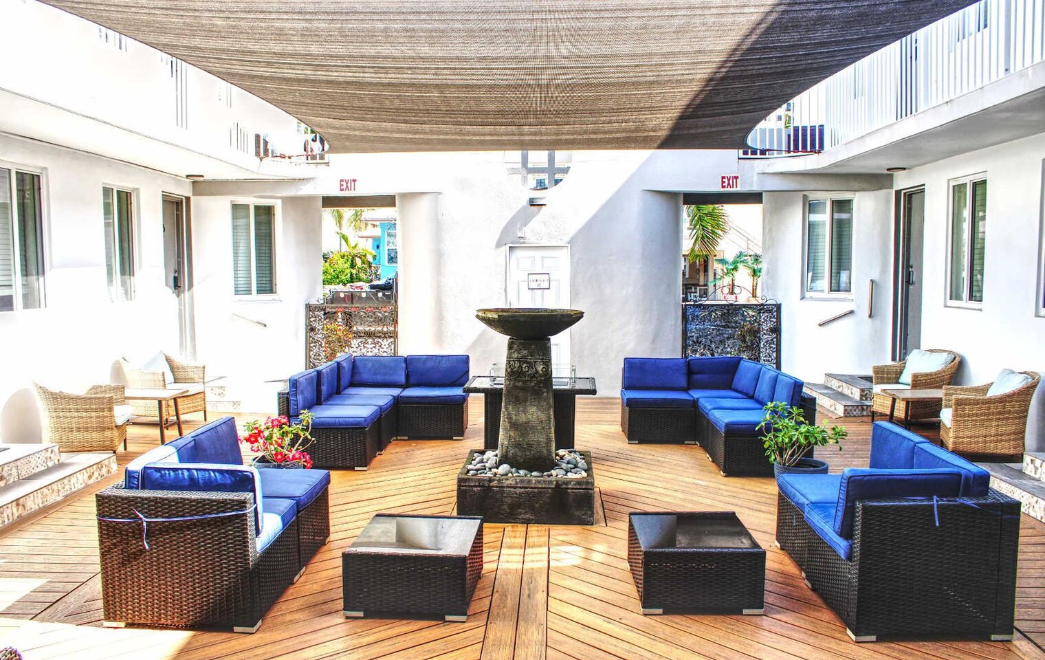 Building Photo - 329 Madison St