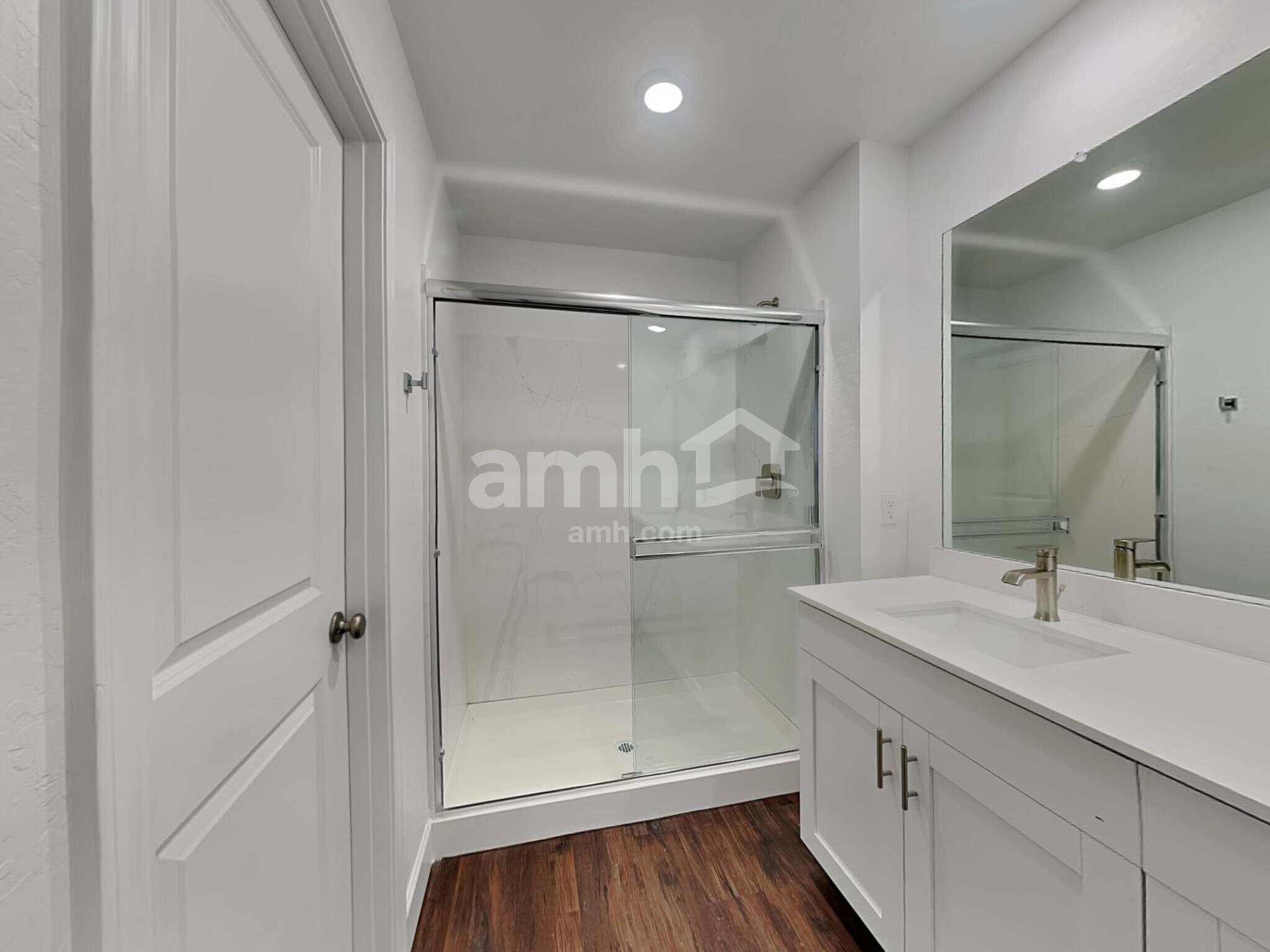 Building Photo - 17134 W Lawrence Ln