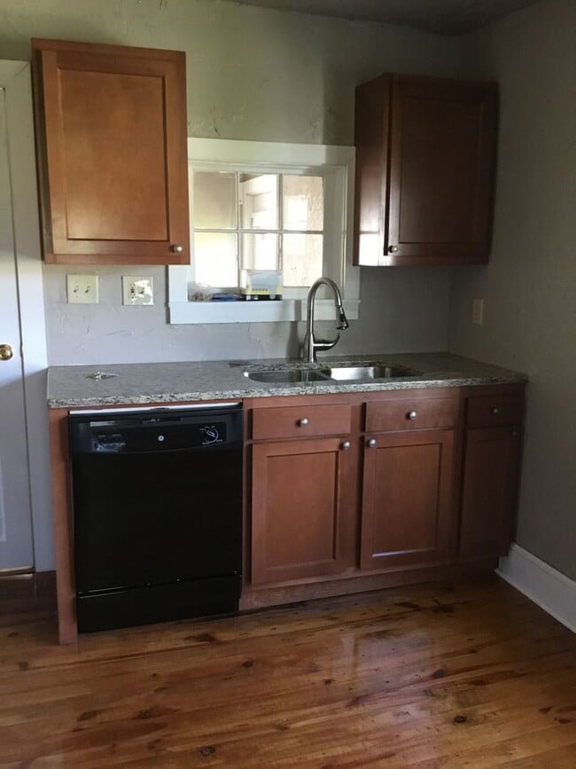Building Photo - 1147 Apple Butter Ln