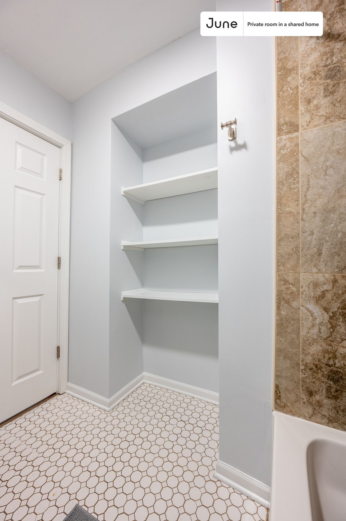 Building Photo - Room in Shared 3 bed/1 bath home