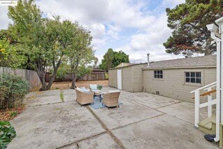 Building Photo - 1565 Fir Ave