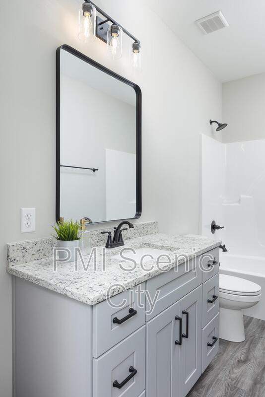 Building Photo - 4207 Willard Dr
