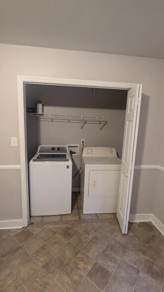 Washer/Dryer - 2013 Brandymill Ln